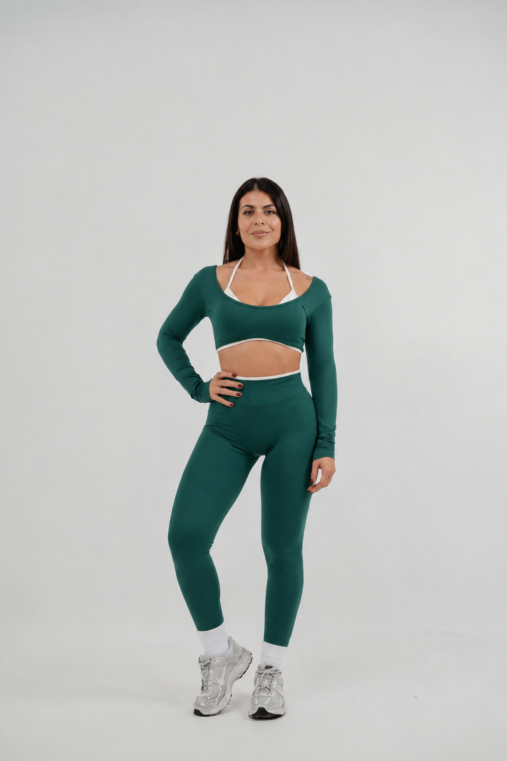 Set ricolorato nel verde della seconda foto